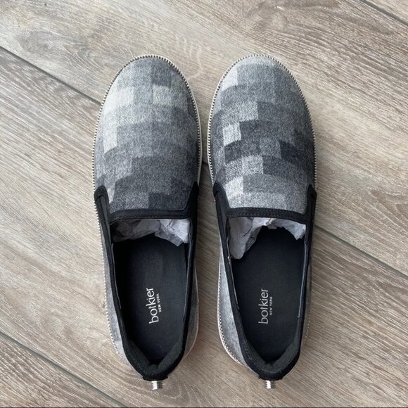 NWT BOTKIER Harper Slip-On  Sneaker - Picture 2 of 11